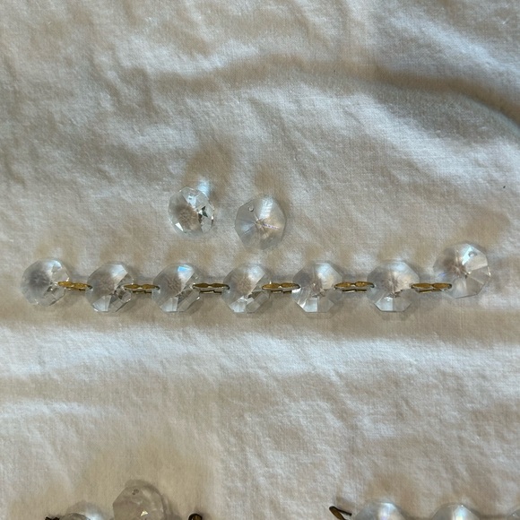 600 Vintage Octagon Crystals with Bronze Connectors - Picture 5 of 6